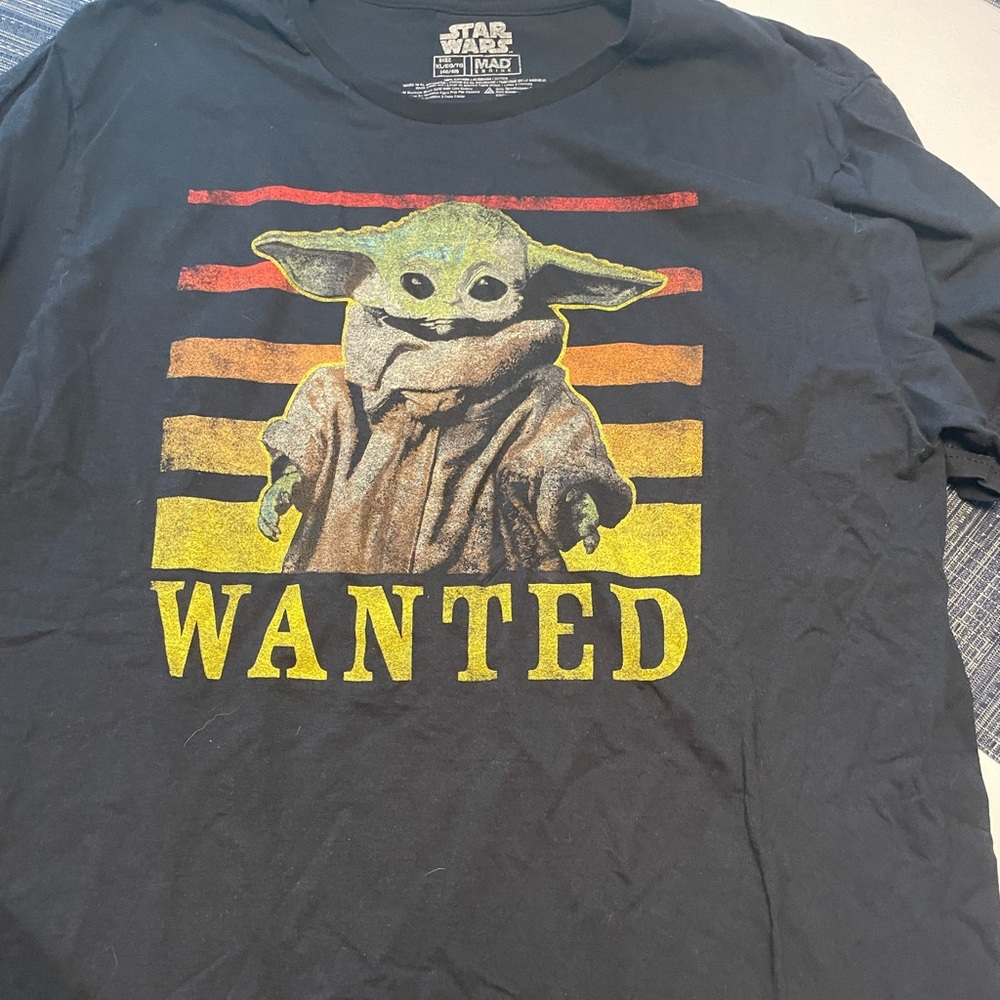 Star Wars /Mandelorian/ Grogu wanted T-shirt
